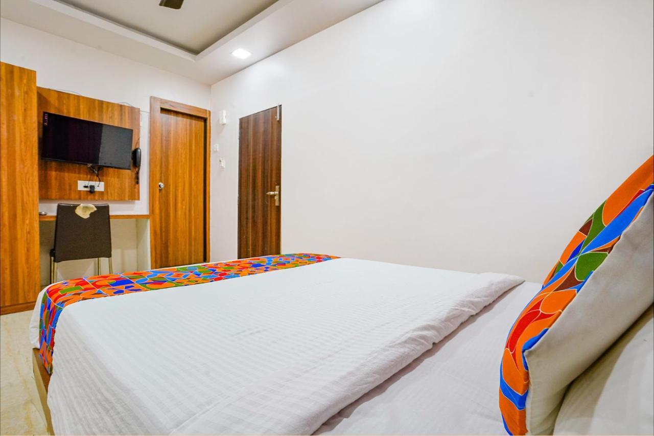 فندق Fabexpress Diamond - Nr Bkc مومباي المظهر الخارجي الصورة